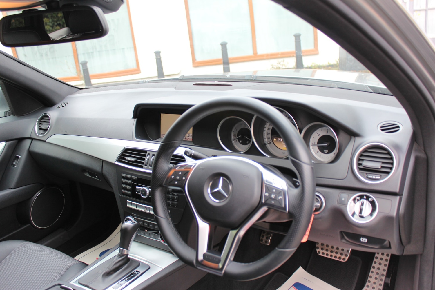 Used Mercedes-Benz C Class 2011 for sale - 76611313: Photo 21