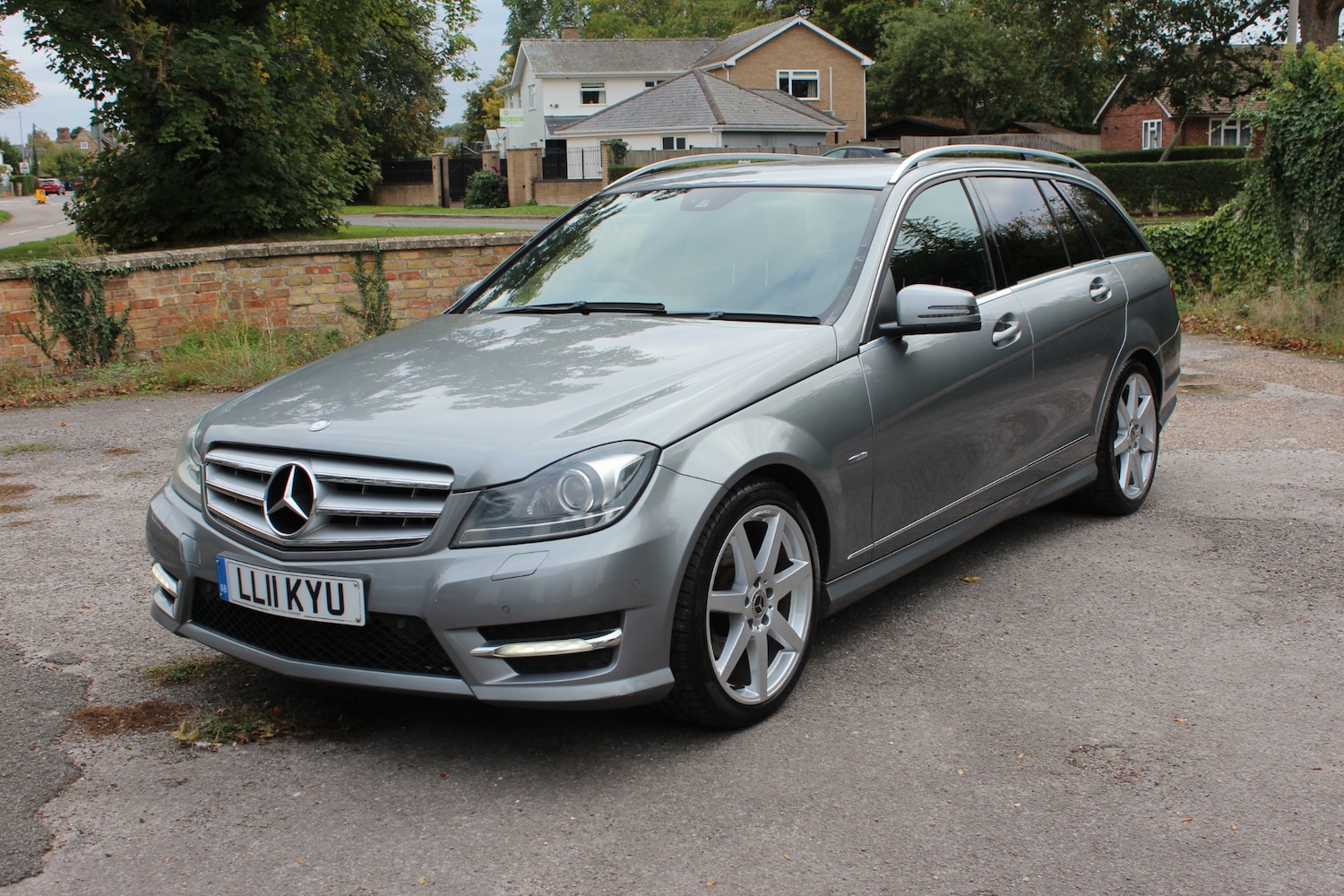Used Mercedes-Benz C Class 2011 for sale - 76611313: Photo 5