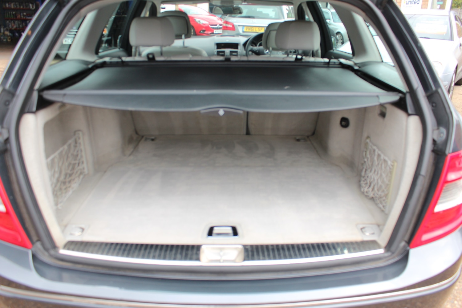 Used Mercedes-Benz C Class 2009 for sale - 76615708: Photo 14