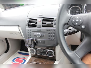 Used Mercedes-Benz C Class 2009 for sale - 76615708: Photo