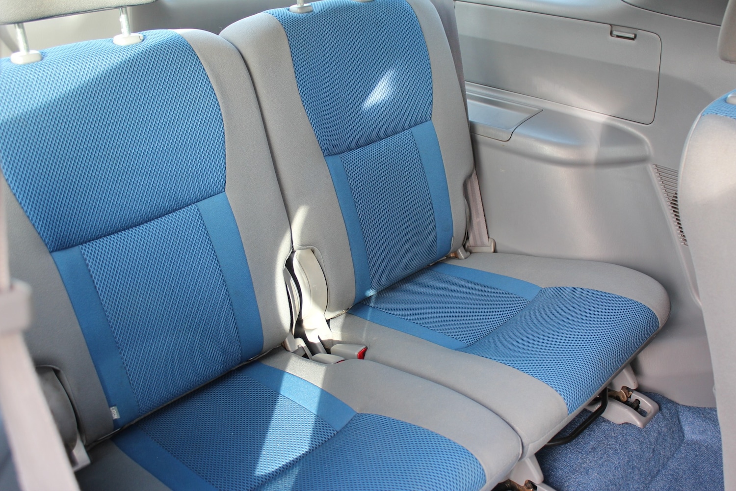 Used Toyota RAV4 2003 for sale - 78028187: Photo 28