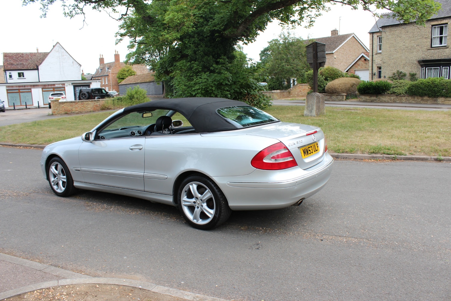 Used Mercedes-Benz CLK 2003 for sale - 76626758: Photo 11