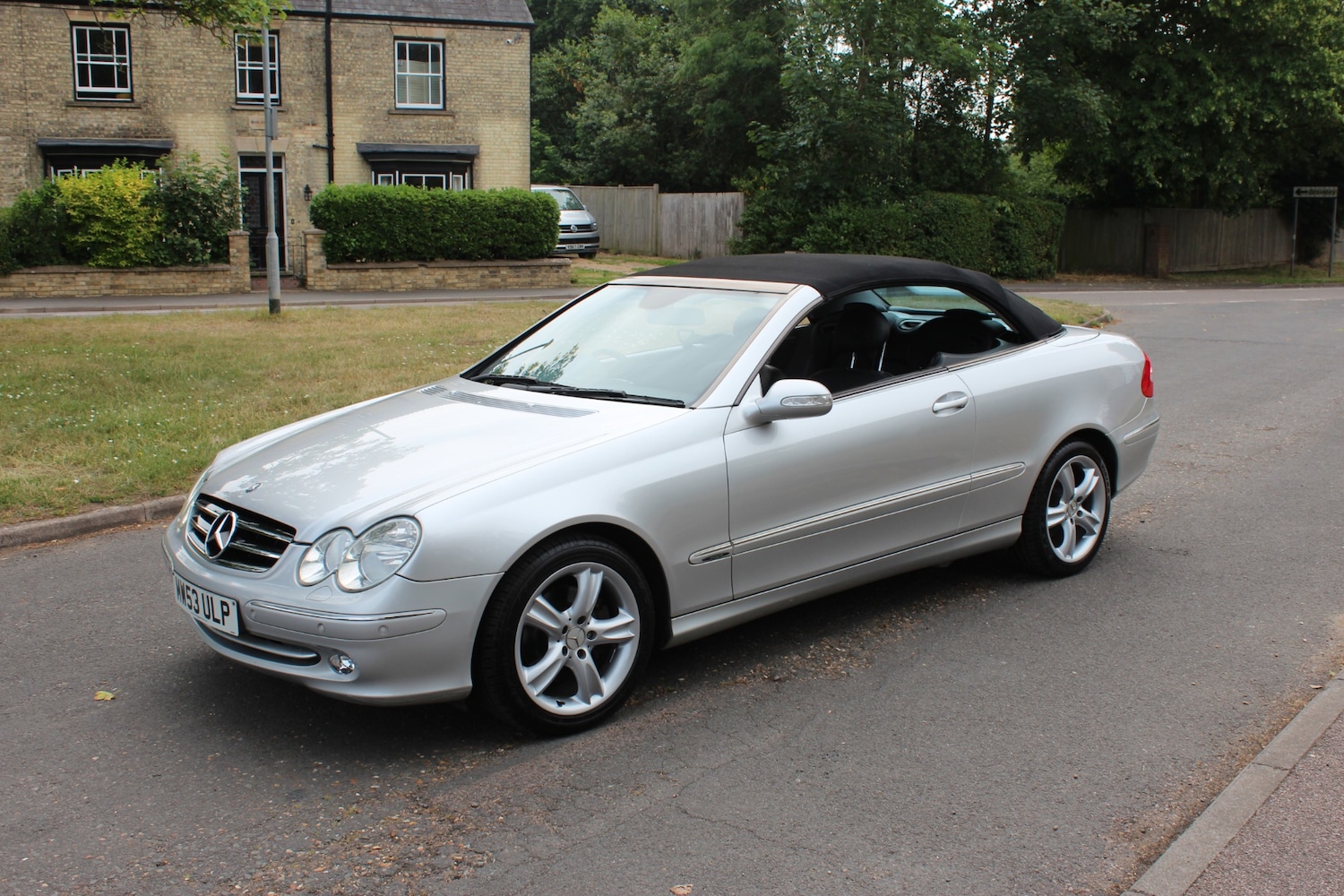 Used Mercedes-Benz CLK 2003 for sale - 76626758: Photo 8