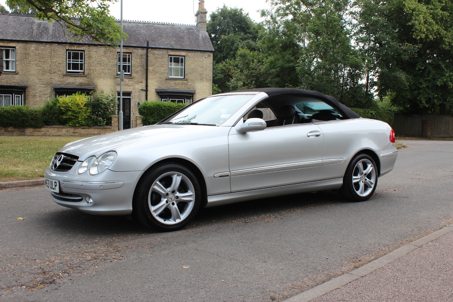 Used Mercedes-Benz CLK 2003 for sale - 76626758: Photo 9