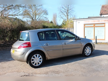 Used Renault Megane 2008 for sale - 76638420: Photo