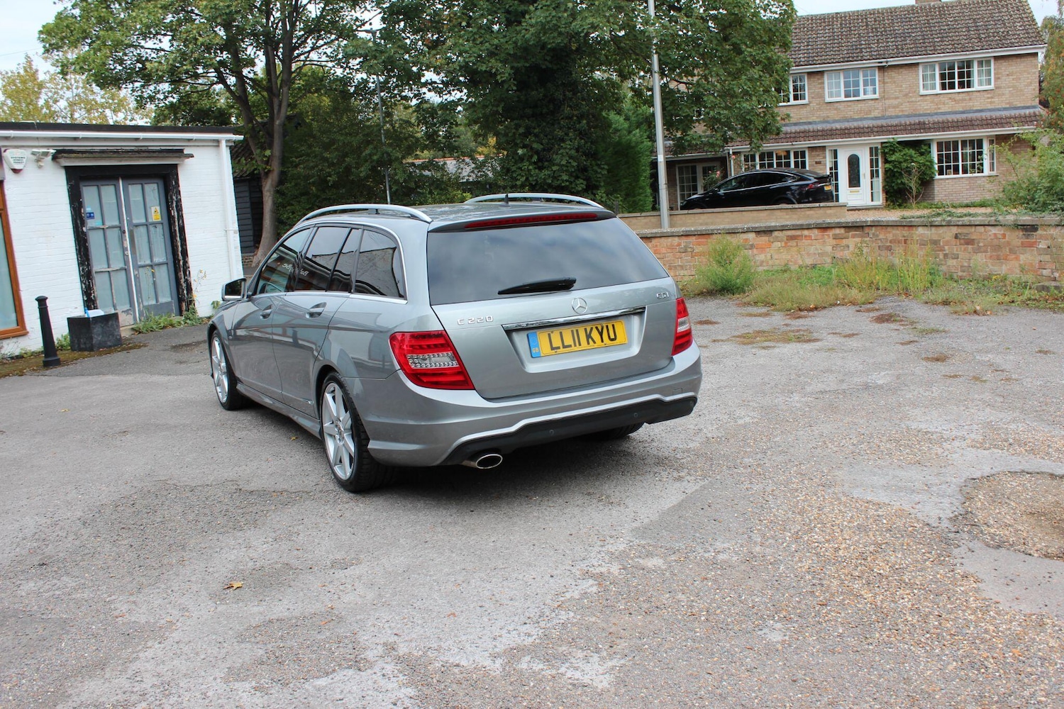 Used Mercedes-Benz C Class 2011 for sale - 76551981: Photo 11