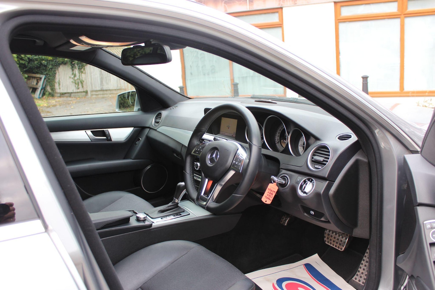 Used Mercedes-Benz C Class 2011 for sale - 76551981: Photo 21