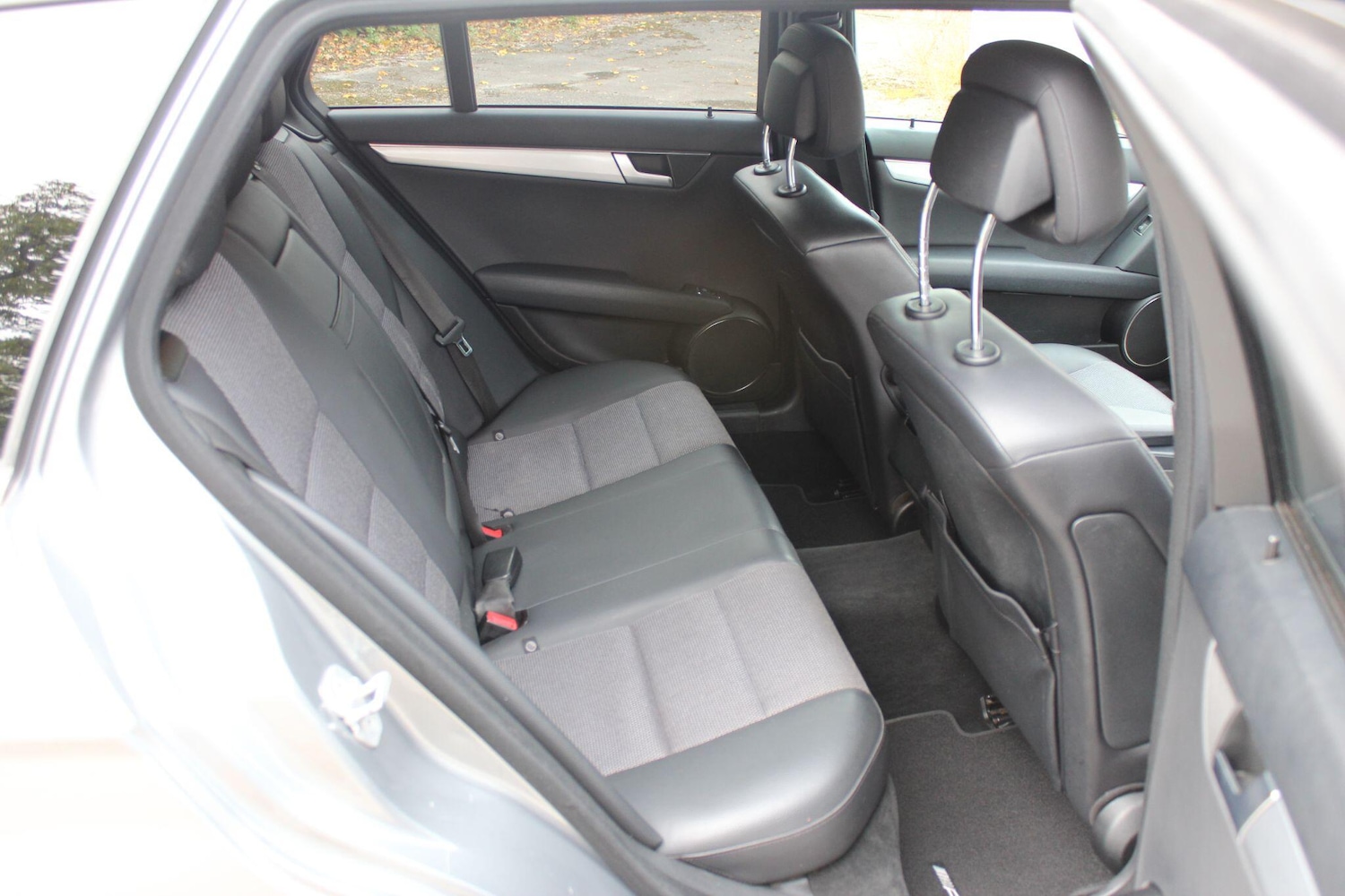 Used Mercedes-Benz C Class 2011 for sale - 76551981: Photo 25