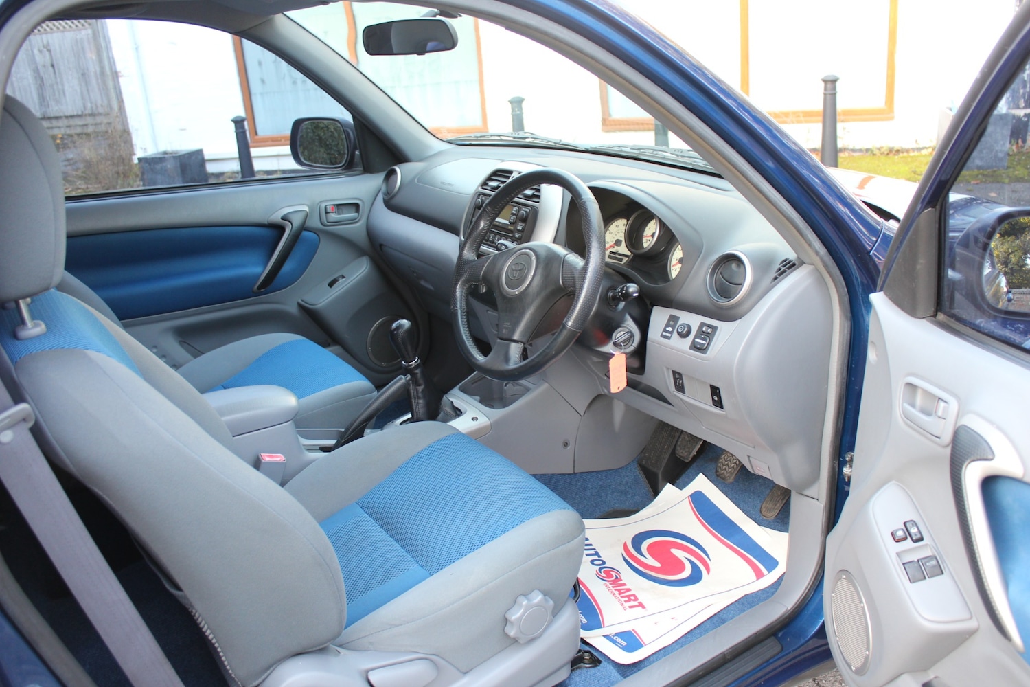 Used Toyota RAV4 2001 for sale - 76602738: Photo 19