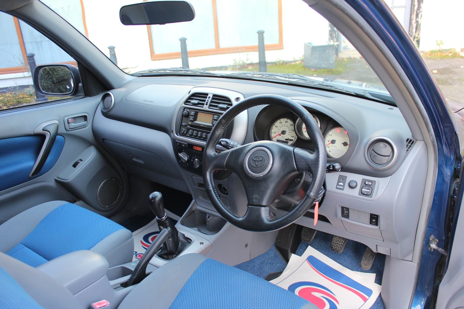 Used Toyota RAV4 2001 for sale - 76602738: Photo 21