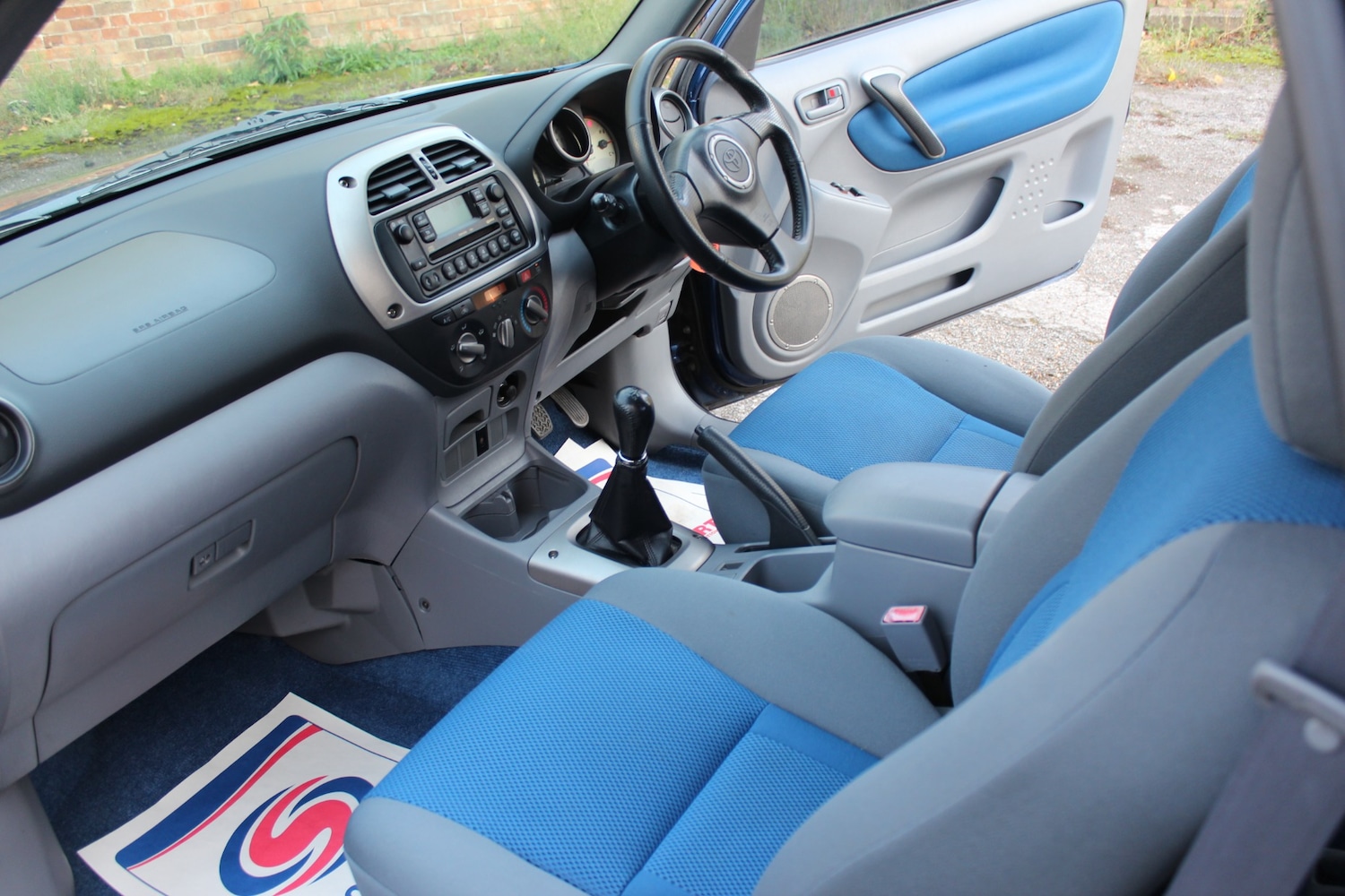 Used Toyota RAV4 2001 for sale - 76602738: Photo 25