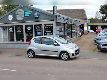 Used Peugeot 107 2010 for sale - 76551989: Photo