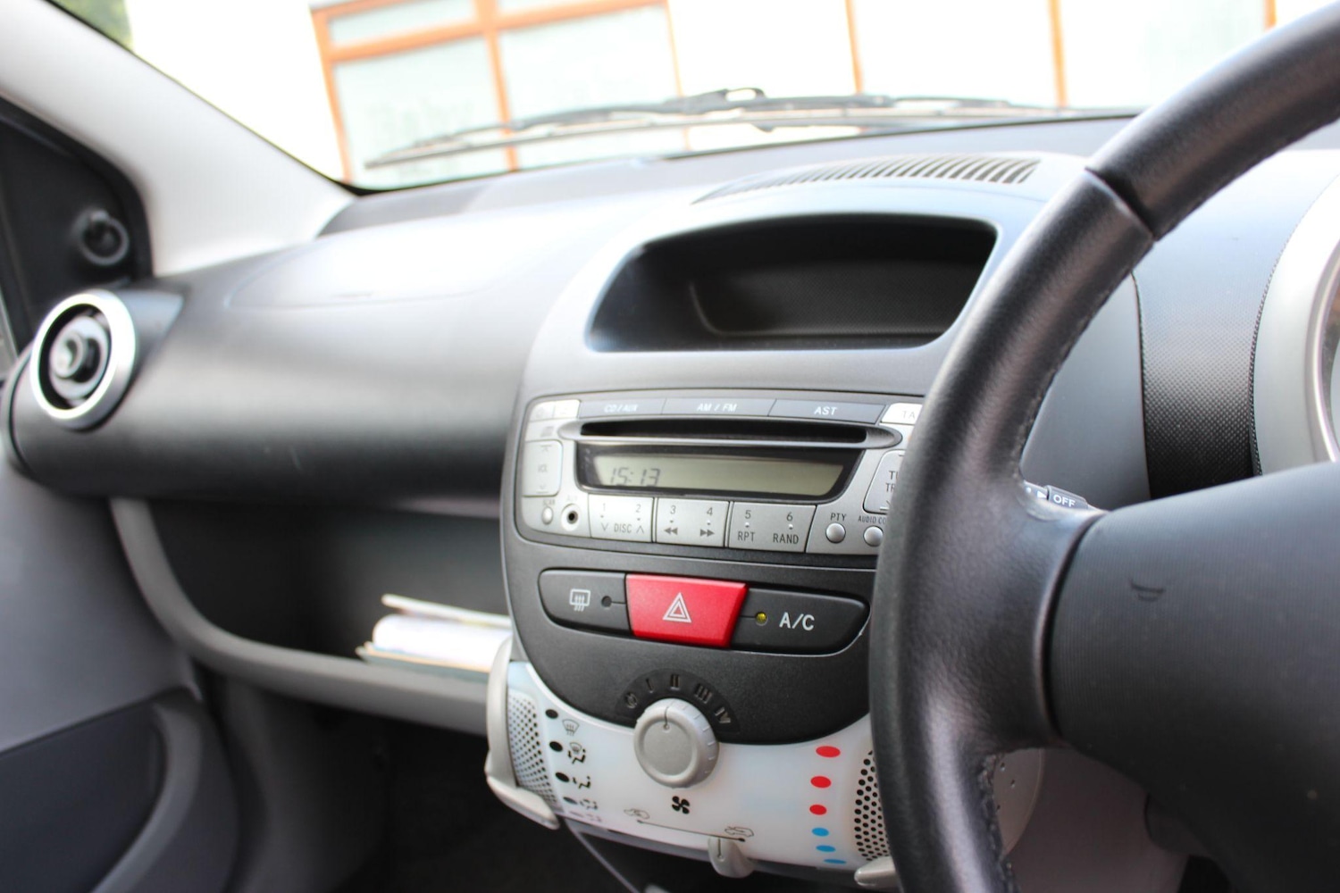 Used Peugeot 107 2010 for sale - 76551989: Photo 27