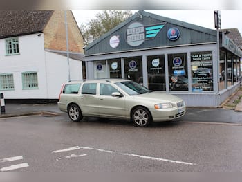 Used Volvo V70 2007 for sale - 79775253: Photo