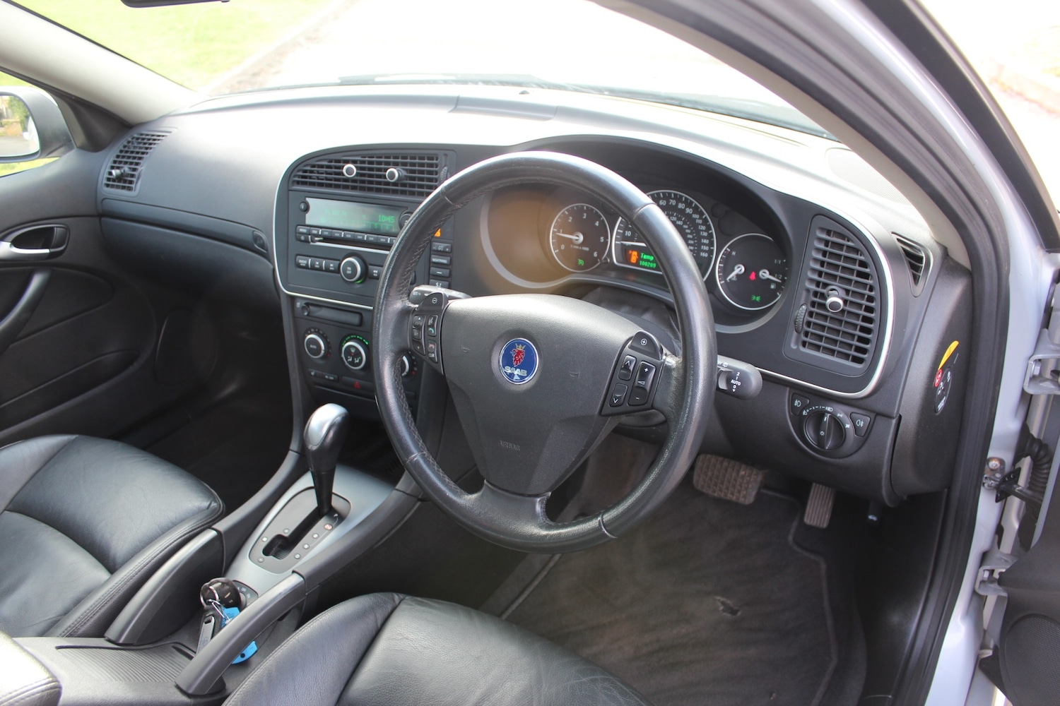 Used Saab 9-3 2010 for sale - 77640207: Photo 29