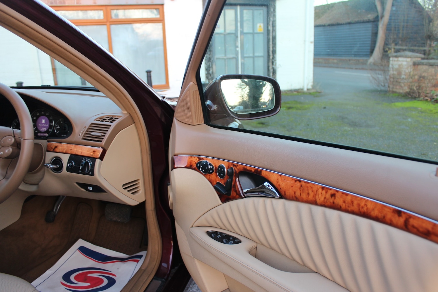 Used Mercedes-Benz E Class 2007 for sale - 76948274: Photo 24