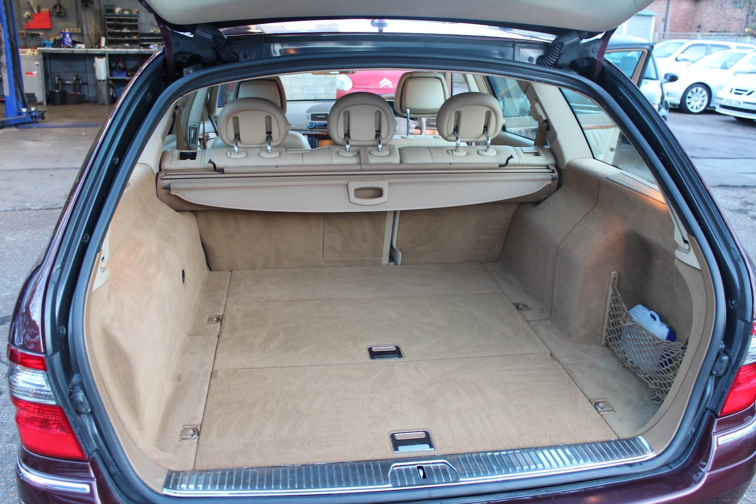 Used Mercedes-Benz E Class 2007 for sale - 76948274: Photo 31