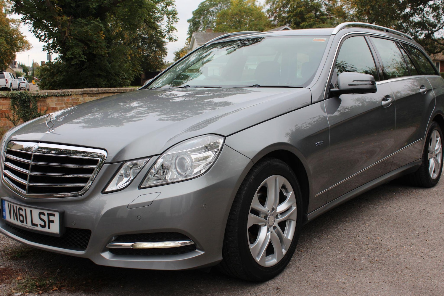 Used Mercedes-Benz E Class 2011 for sale - 76551993: Photo 15