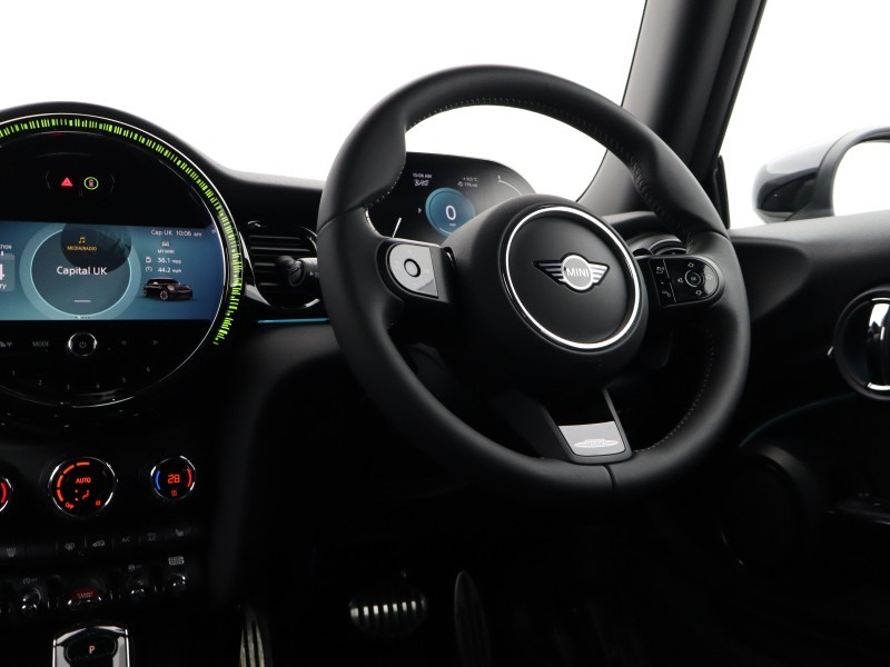 Used MINI Hatch 2023 for sale - 77640880: Photo 17