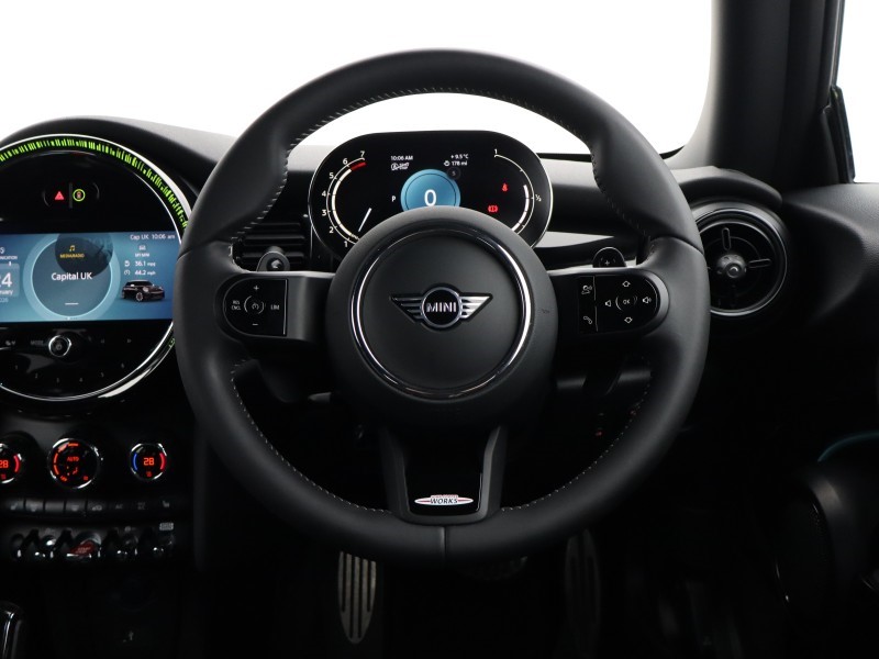 Used MINI Hatch 2023 for sale - 77640880: Photo 5