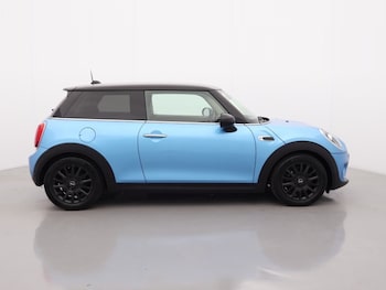 Used MINI Hatch 2018 for sale - 77640865: Photo