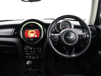 Used MINI Hatch 2018 for sale - 77640865: Photo