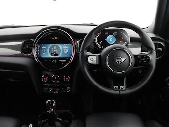 Used MINI Hatch 2023 for sale - 77690976: Photo