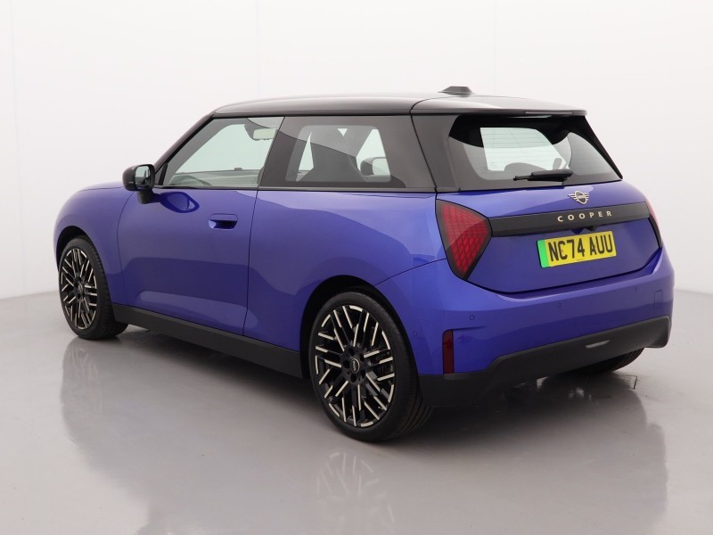 Used MINI Cooper 2025 for sale - 76981674: Photo 2