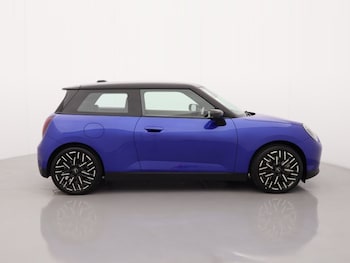 Used MINI Cooper 2025 for sale - 76981674: Photo