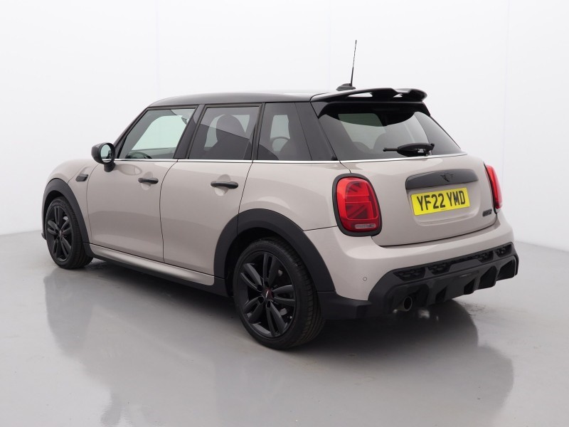 Used MINI Hatch 2022 for sale - 76982030: Photo 2
