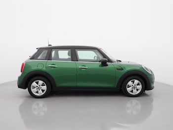 Used MINI Hatch 2024 for sale - 77581456: Photo