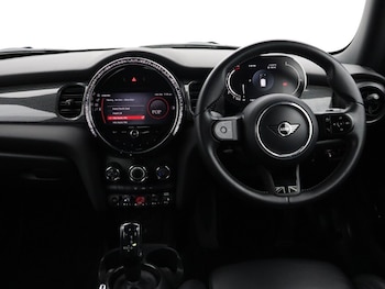 Used MINI Hatch 2021 for sale - 78682039: Photo