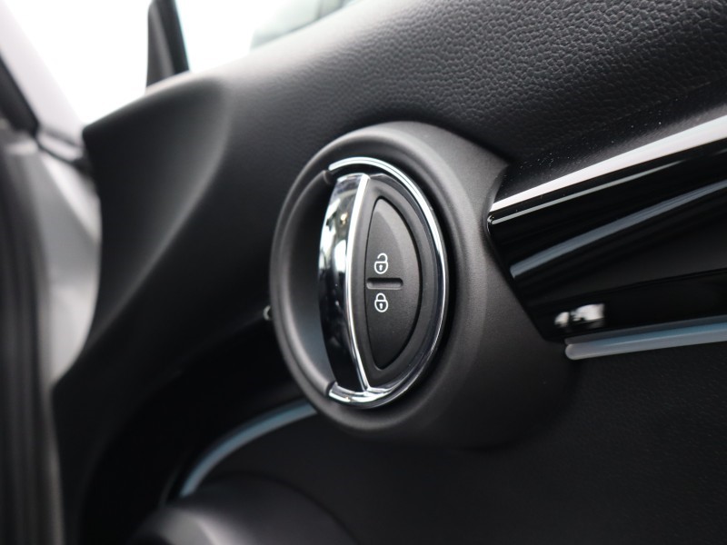 Used MINI Hatch 2023 for sale - 76980904: Photo 19