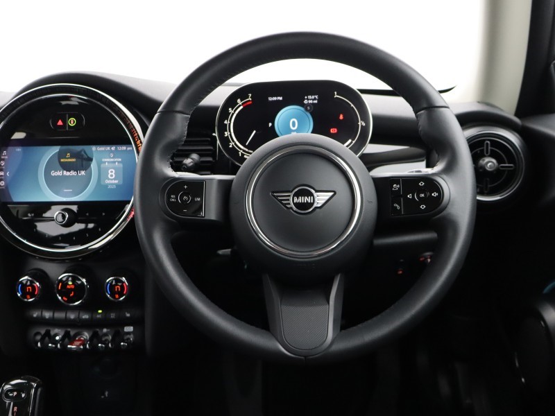 Used MINI Hatch 2023 for sale - 76980904: Photo 5