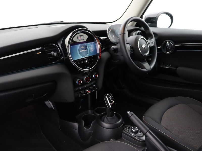 Used MINI Hatch 2023 for sale - 76980904: Photo 6