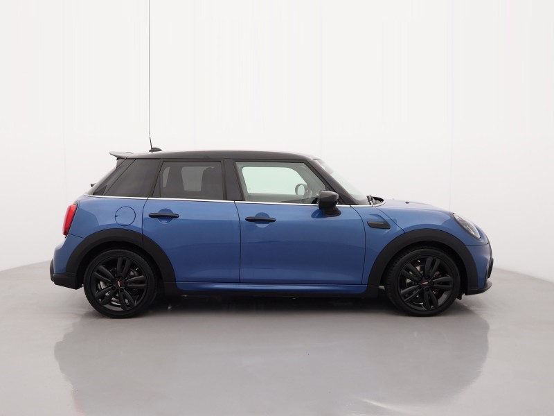 Used MINI Hatch 2022 for sale - 76981205: Photo 2