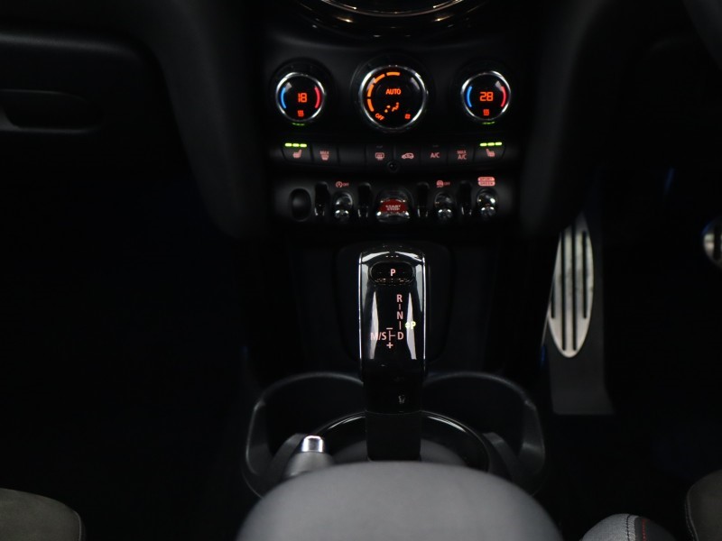 Used MINI Hatch 2022 for sale - 76981205: Photo 9