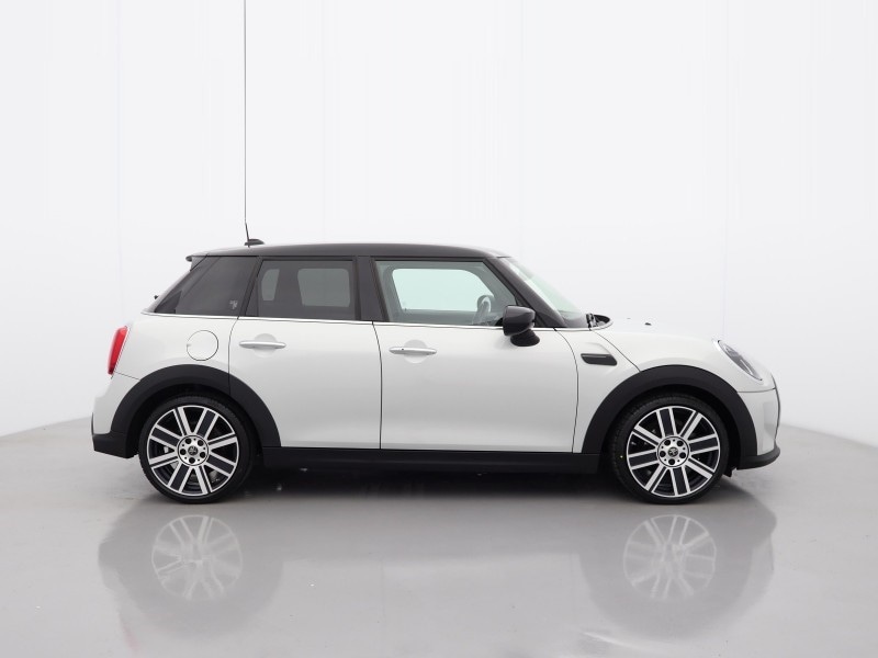 Used MINI Hatch 2022 for sale - 76982057: Photo 3