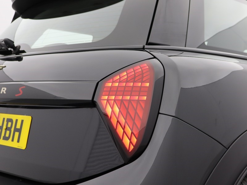 Used MINI Cooper 2024 for sale - 76981442: Photo 40