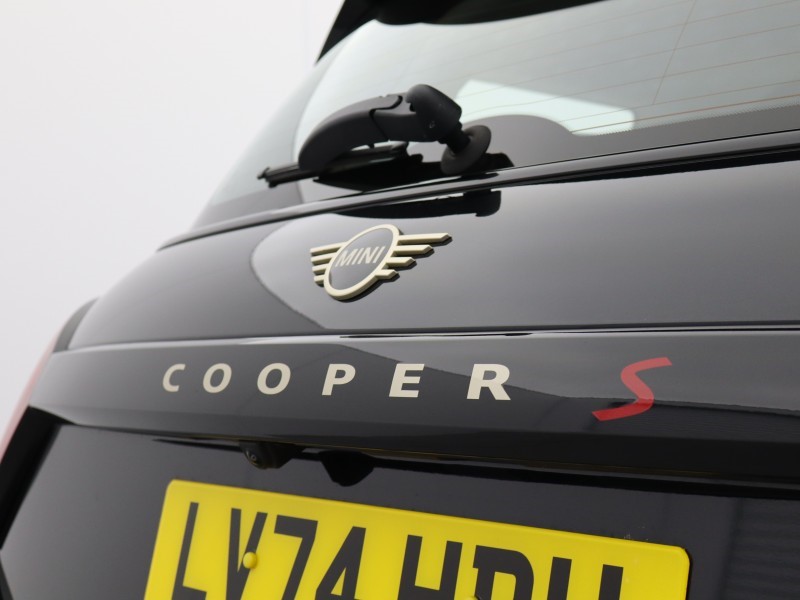 Used MINI Cooper 2024 for sale - 76981442: Photo 41