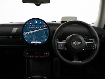 Used MINI Cooper 2024 for sale - 76981442: Photo