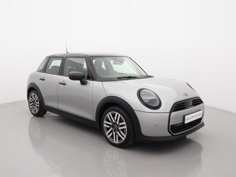 Used MINI Cooper 2024 for sale - 77619309: Photo 1