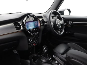 Used MINI Hatch 2023 for sale - 78323847: Photo