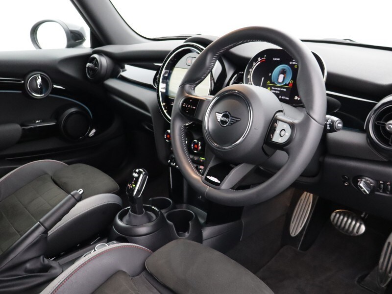 Used MINI Hatch 2024 for sale - 77519373: Photo 7