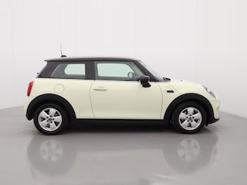 Used MINI Hatch 2021 for sale - 77945586: Photo