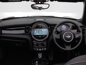 Used MINI Convertible 2024 for sale - 78724629: Photo