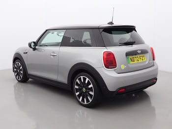 Used MINI Hatch 2022 for sale - 79420934: Photo