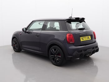 Used MINI Hatch 2023 for sale - 76981498: Photo
