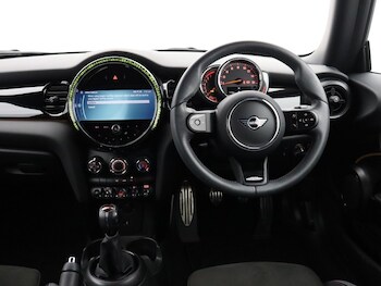 Used MINI Hatch 2022 for sale - 77628975: Photo