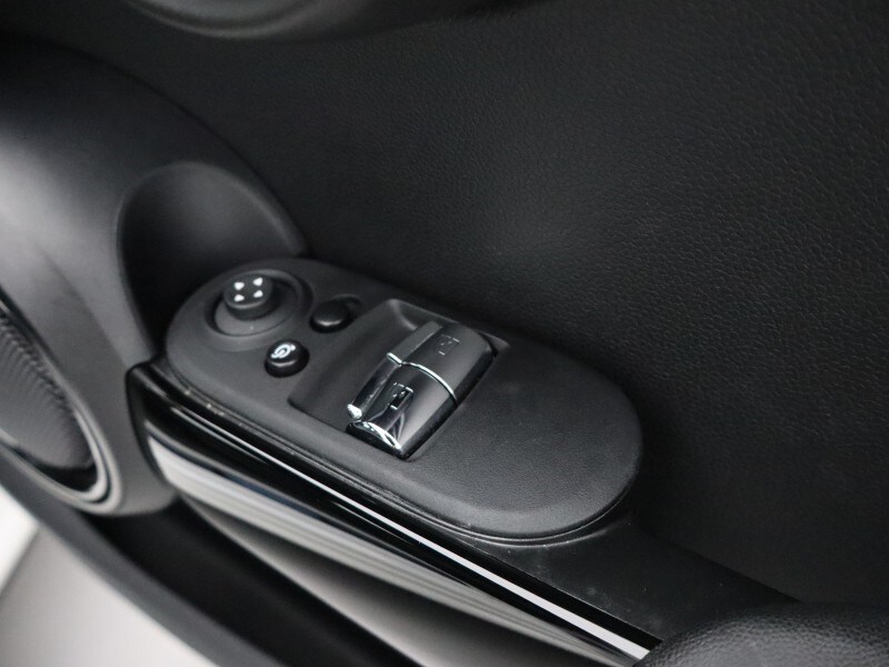 Used MINI Hatch 2023 for sale - 77261772: Photo 24